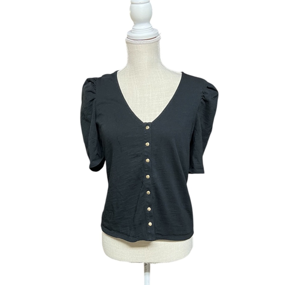Top‎ Nation Black Button-Up Women's